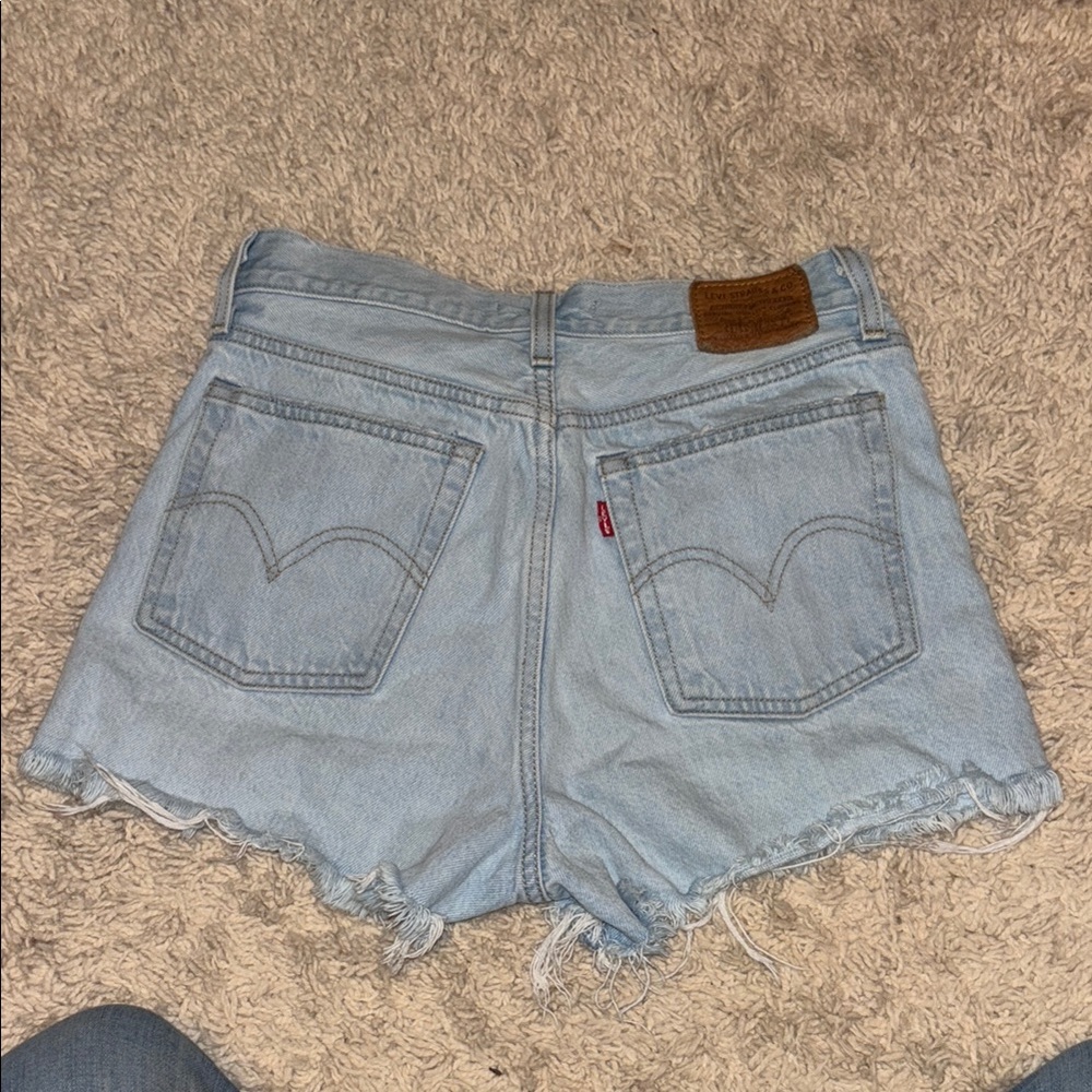 Levi shorts